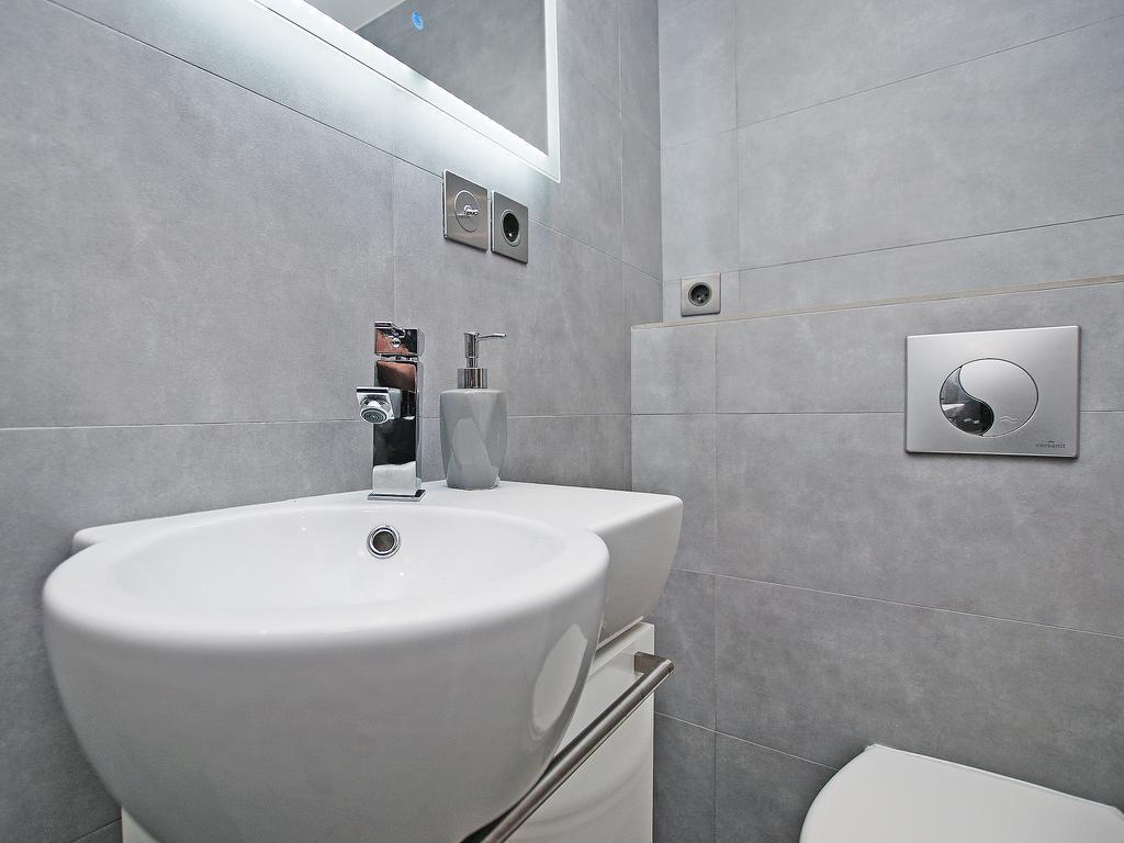 Studio Four - Prywatne Wejscie I Taras W Centrum Sopotu Экстерьер фото